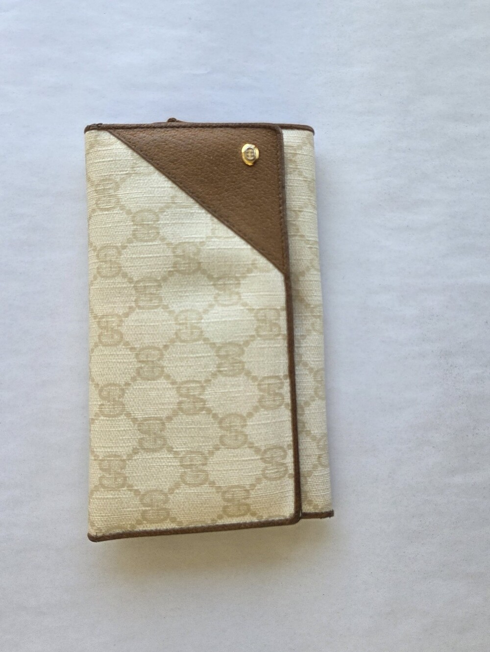 Vintage Gucci Signature Beige Canvas Tri-Fold Wallet with Brown Leather